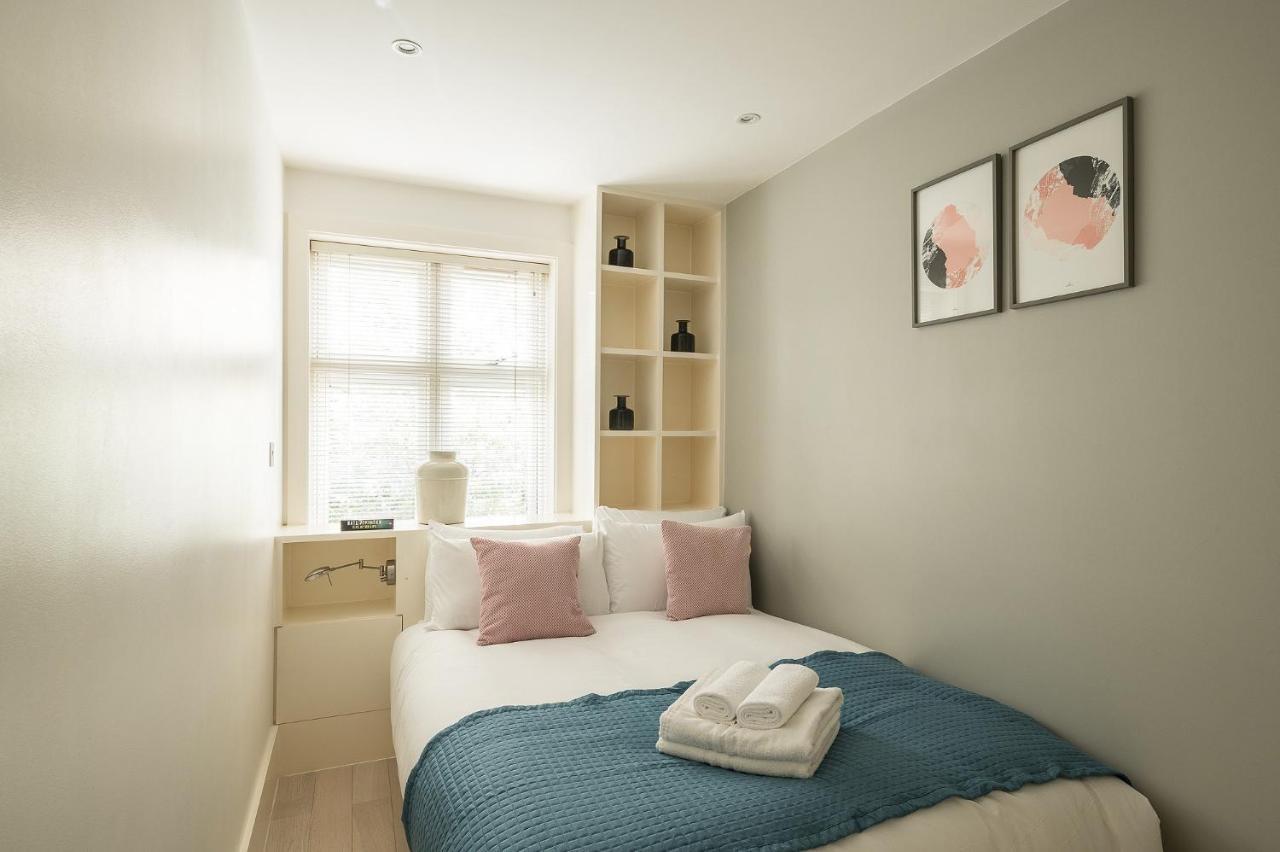 Fitzrovia - Charlotte Street By Viridian Apartments Лондон Екстер'єр фото